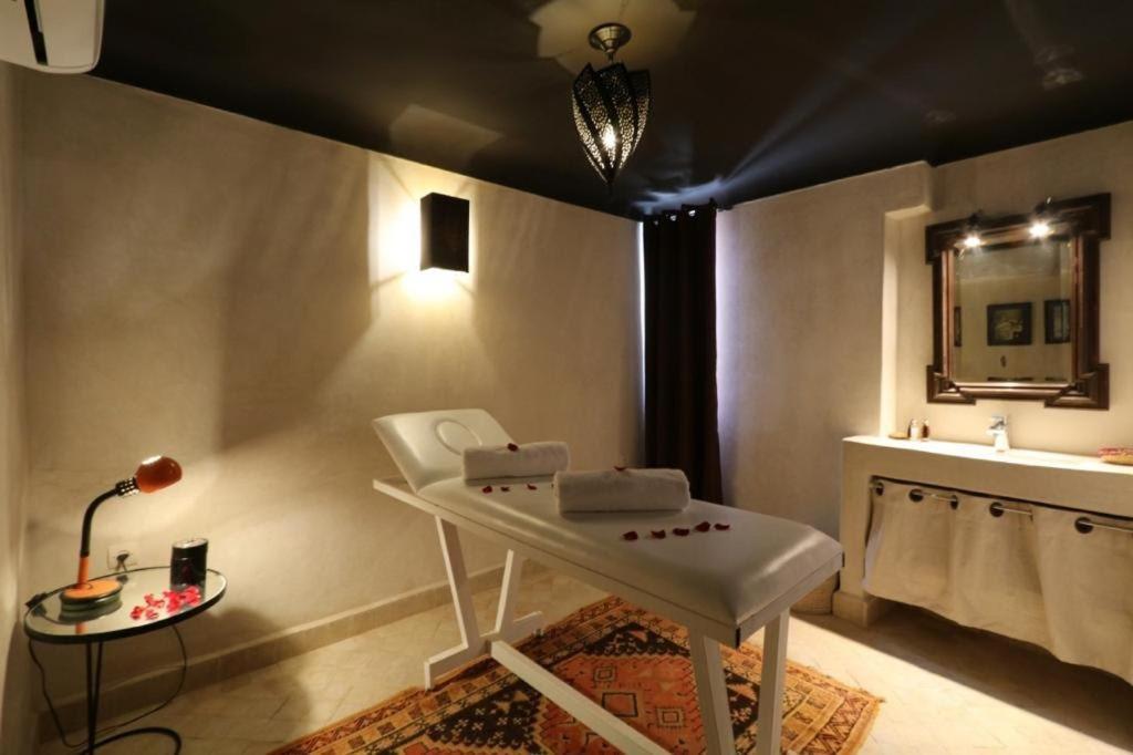103Riad Pool Rooftop & Hammam Marrakesch Exterior foto